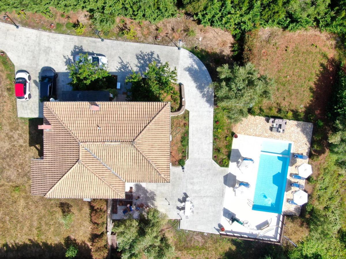 Jazz Rock With Large Private Pool Gouvia
